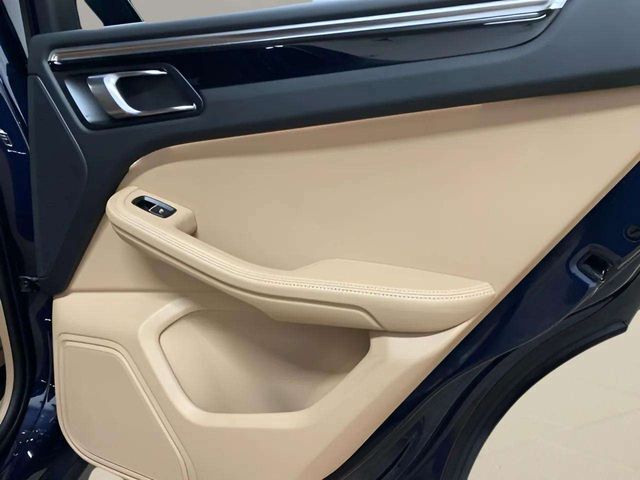 2023 Porsche Macan Base Dallas TX