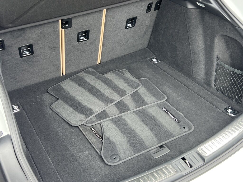 2023 Porsche Macan Base Indianapolis IN