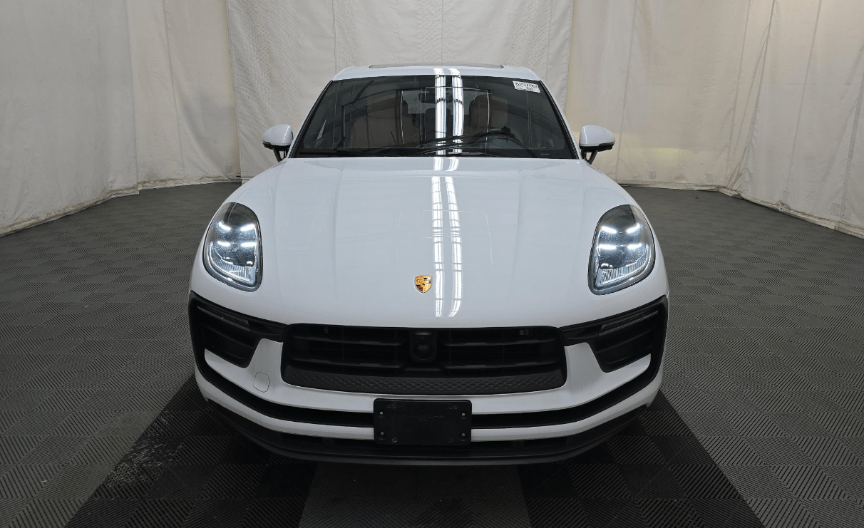 2023 Porsche Macan Base Indianapolis IN