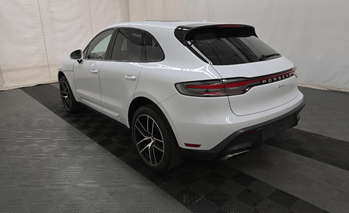 2023 Porsche Macan Base Indianapolis IN
