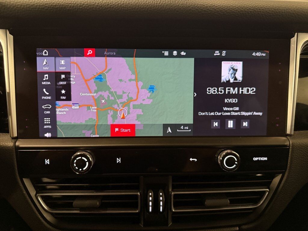 2023 Porsche Macan Base Parker CO