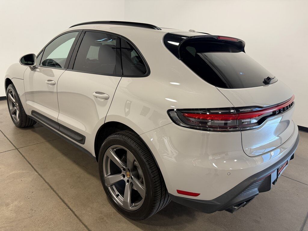 2023 Porsche Macan Base Parker CO