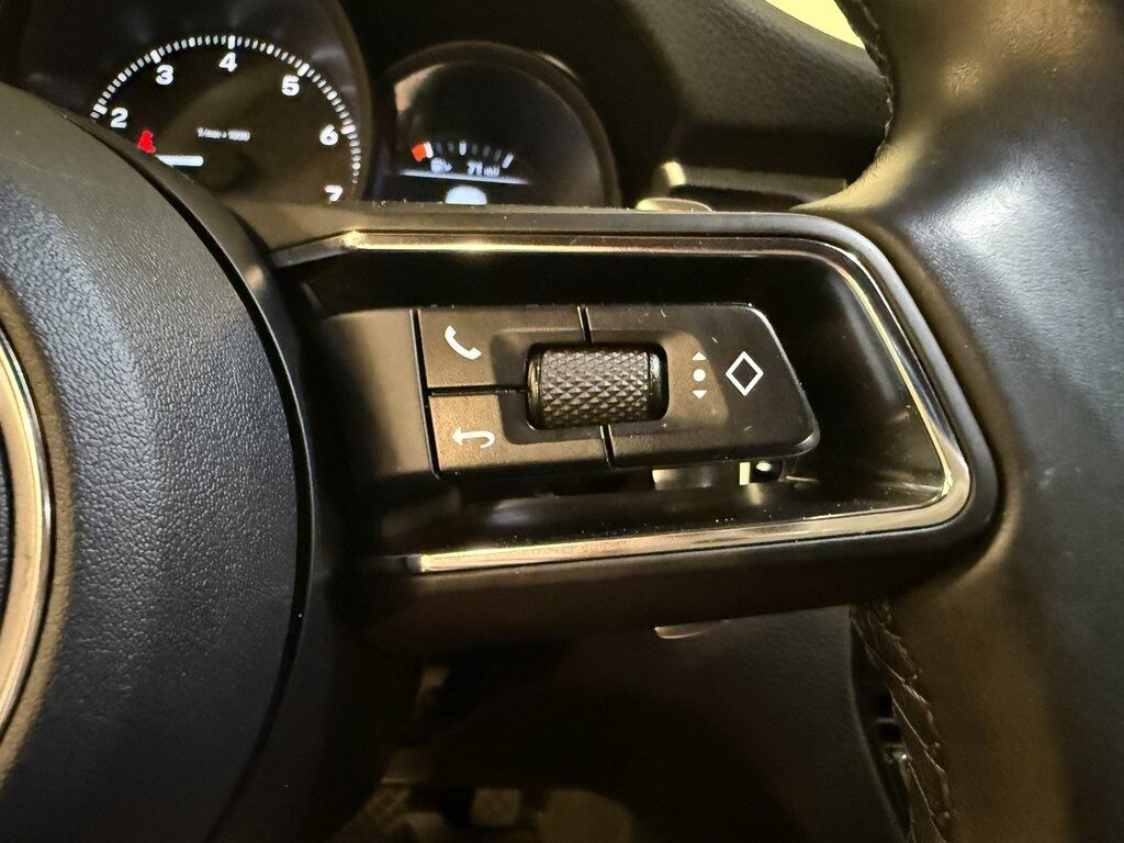 2023 Porsche Macan Base Parker CO