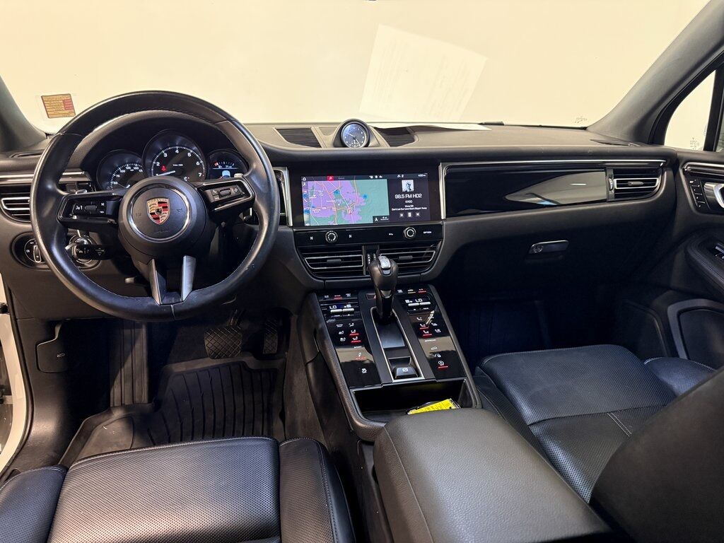 2023 Porsche Macan Base Parker CO