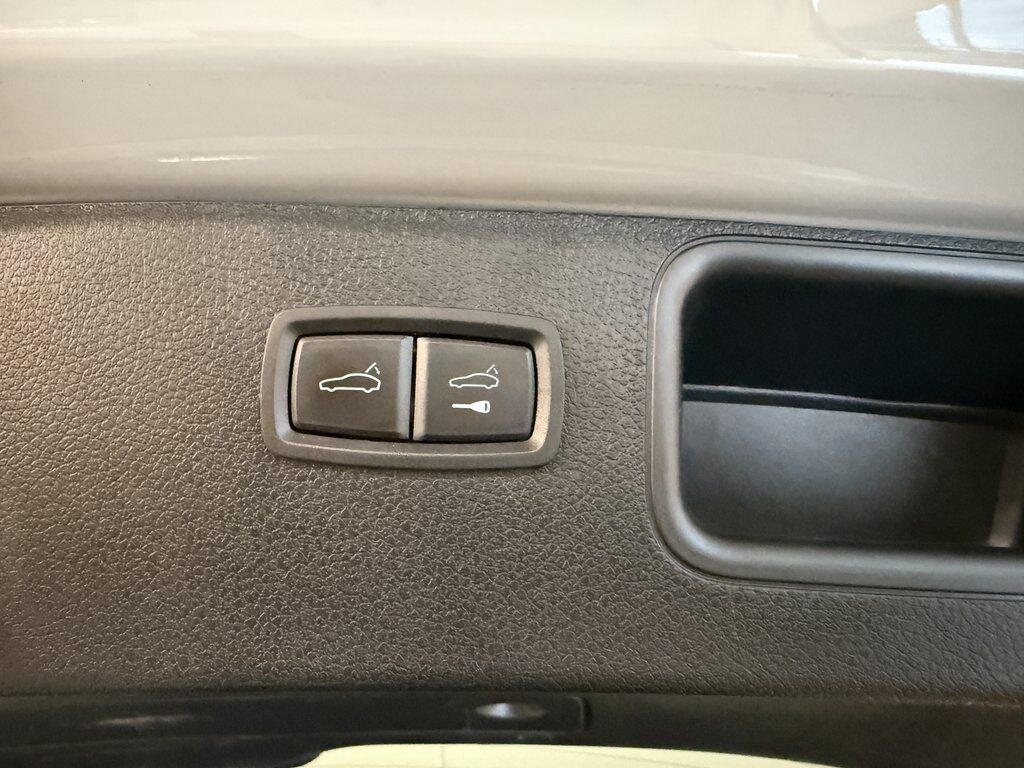 2023 Porsche Macan Base Parker CO