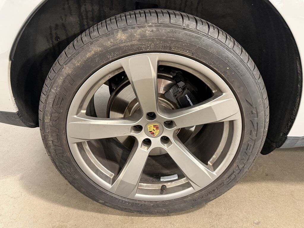 2023 Porsche Macan Base Parker CO