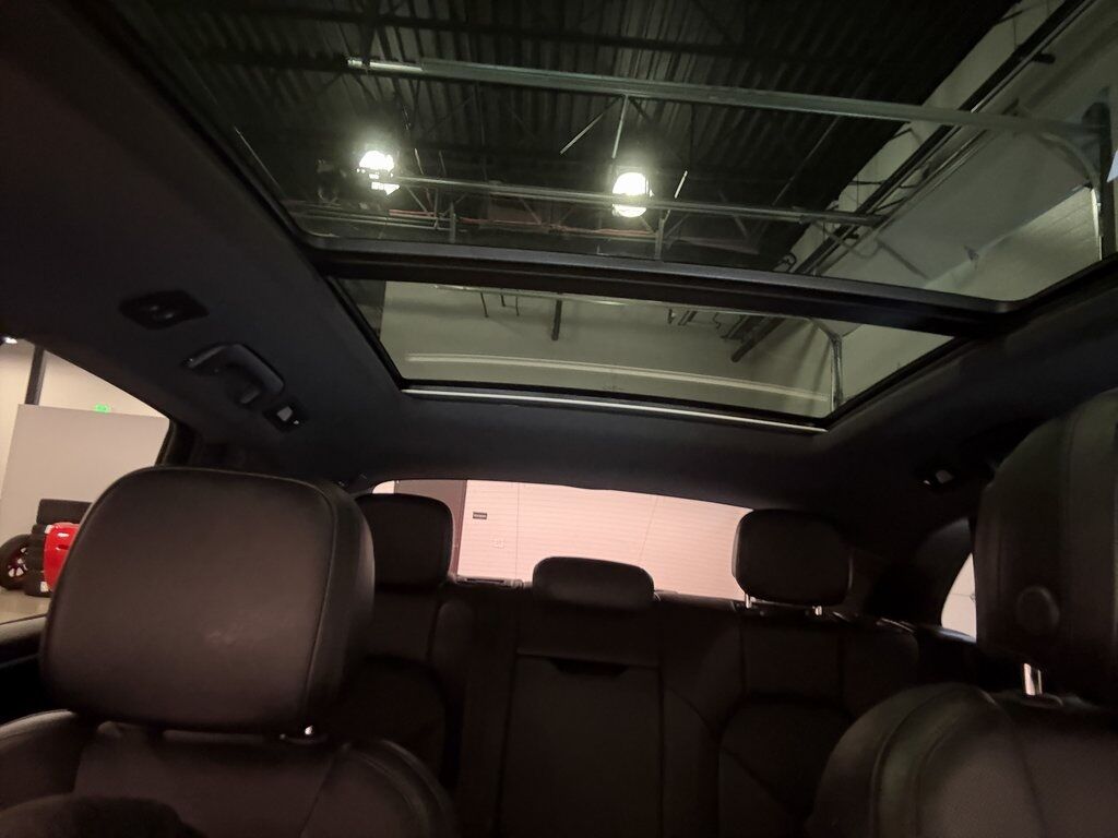2023 Porsche Macan Base Parker CO