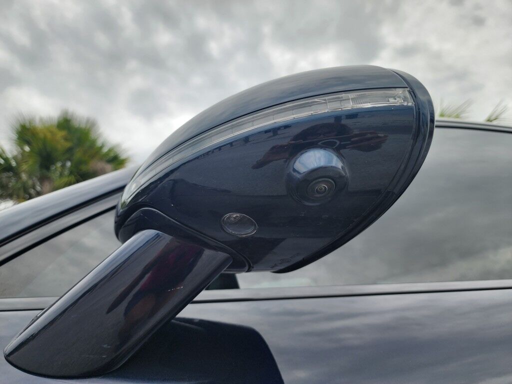 2023 Porsche Macan EXCELLENT CONDITION~ACCIDENT AVOINDANCE SYSTEMS~ADAPTIVE CRUISE CONTROL~BLIND SPOT WARNING~CRASH SENSORS~LEATHER SEATS~PANORAMIC MOONROOF / SUNROOF~SURROUND VIEW CAMERA Sarasota FL