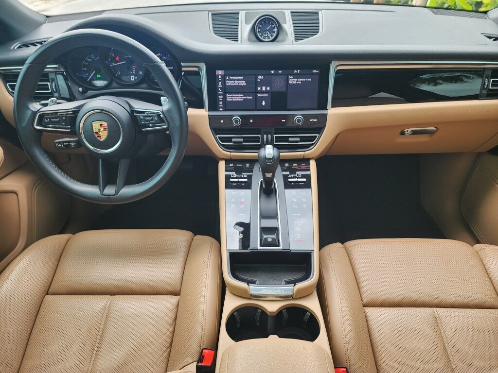 2023 Porsche Macan EXCELLENT CONDITION~ACCIDENT AVOINDANCE SYSTEMS~ADAPTIVE CRUISE CONTROL~BLIND SPOT WARNING~CRASH SENSORS~LEATHER SEATS~PANORAMIC MOONROOF / SUNROOF~SURROUND VIEW CAMERA Sarasota FL