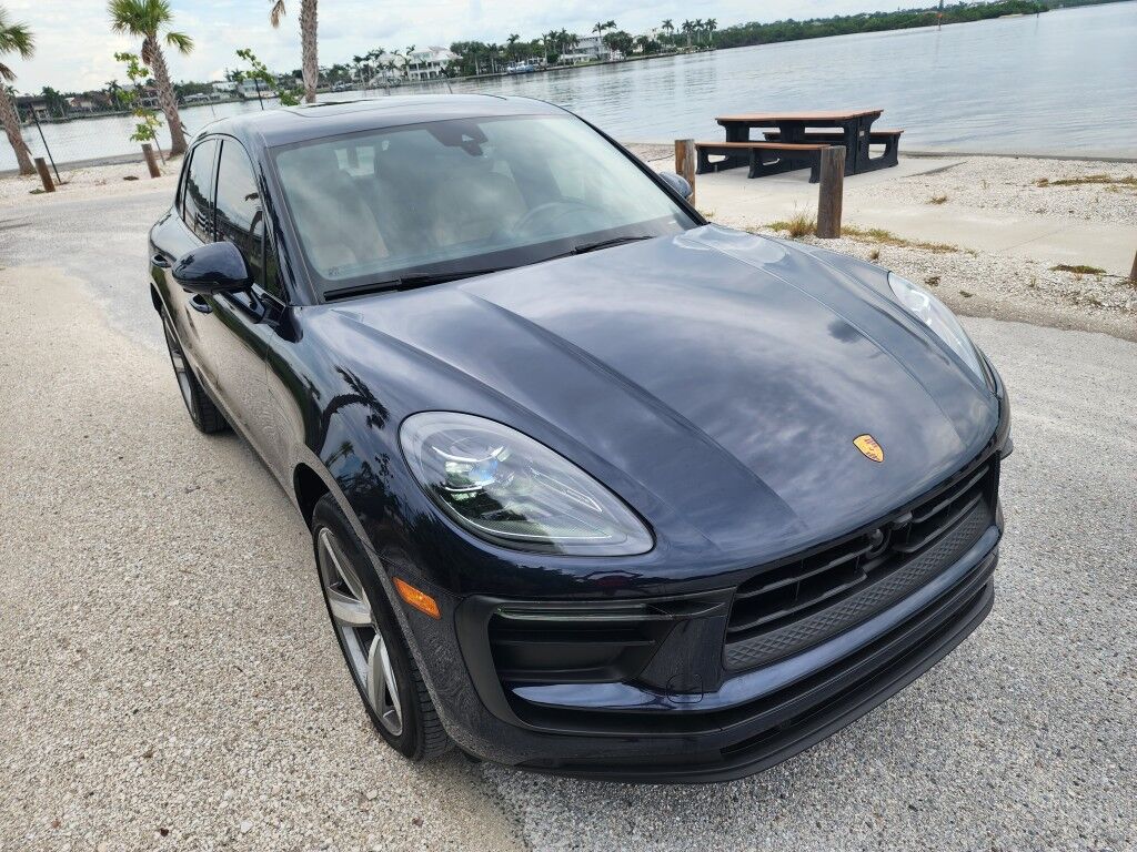 2023 Porsche Macan EXCELLENT CONDITION~ACCIDENT AVOINDANCE SYSTEMS~ADAPTIVE CRUISE CONTROL~BLIND SPOT WARNING~CRASH SENSORS~LEATHER SEATS~PANORAMIC MOONROOF / SUNROOF~SURROUND VIEW CAMERA Sarasota FL