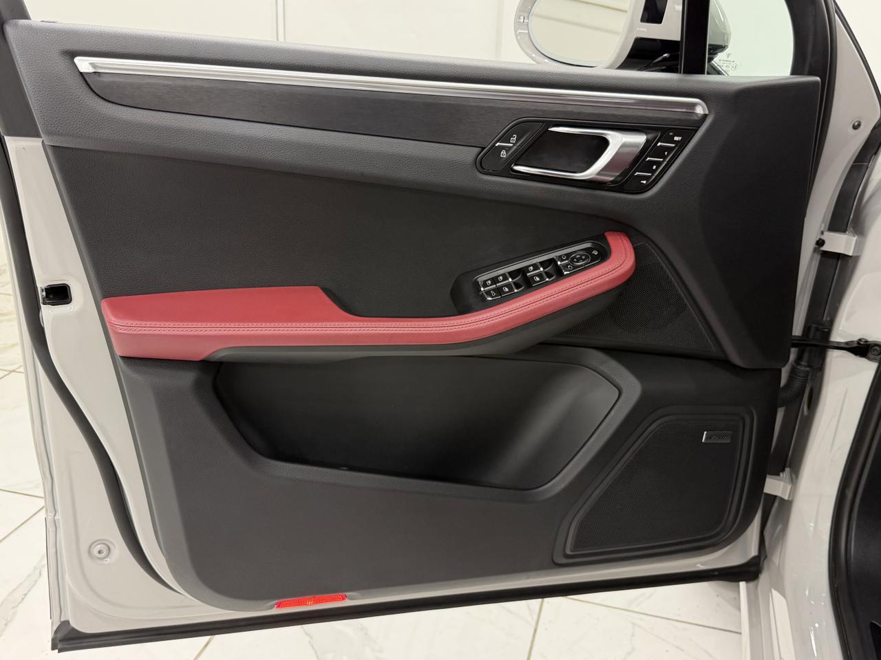 2023 Porsche Macan GTS Newark DE