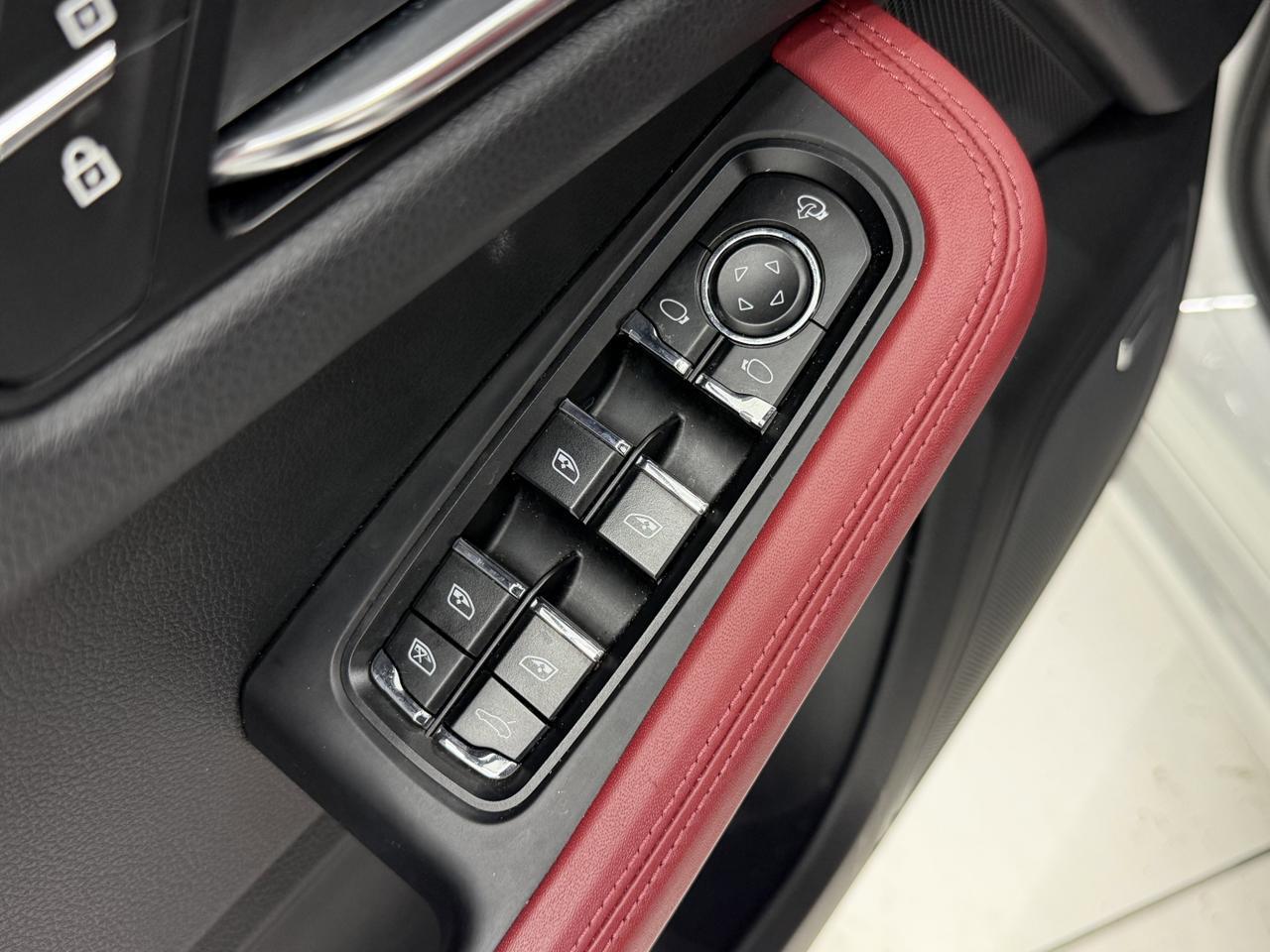 2023 Porsche Macan GTS Newark DE