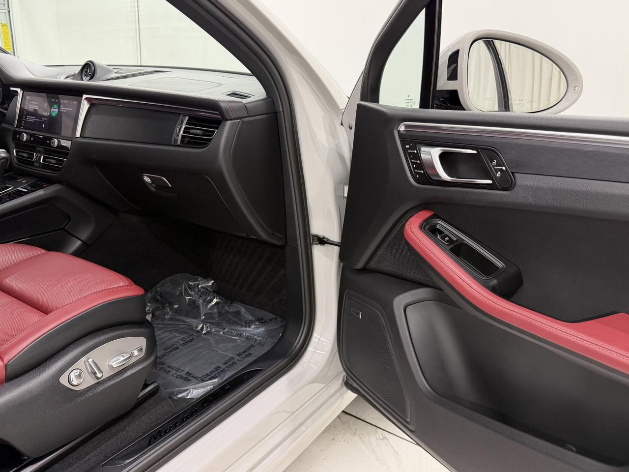 2023 Porsche Macan GTS Newark DE