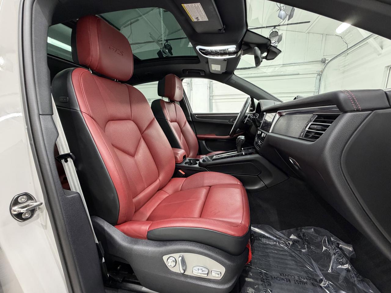 2023 Porsche Macan GTS Newark DE