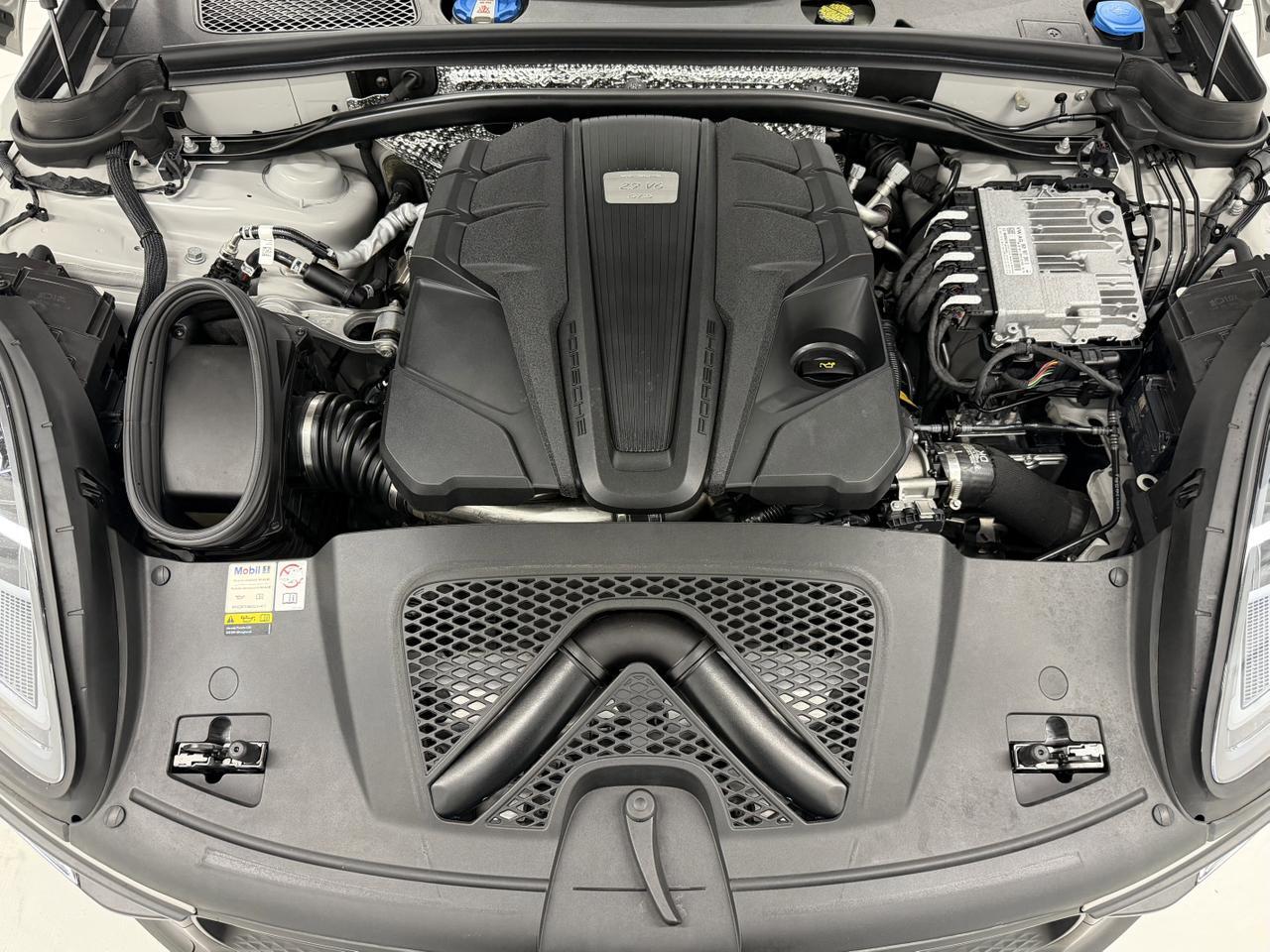 2023 Porsche Macan GTS Newark DE