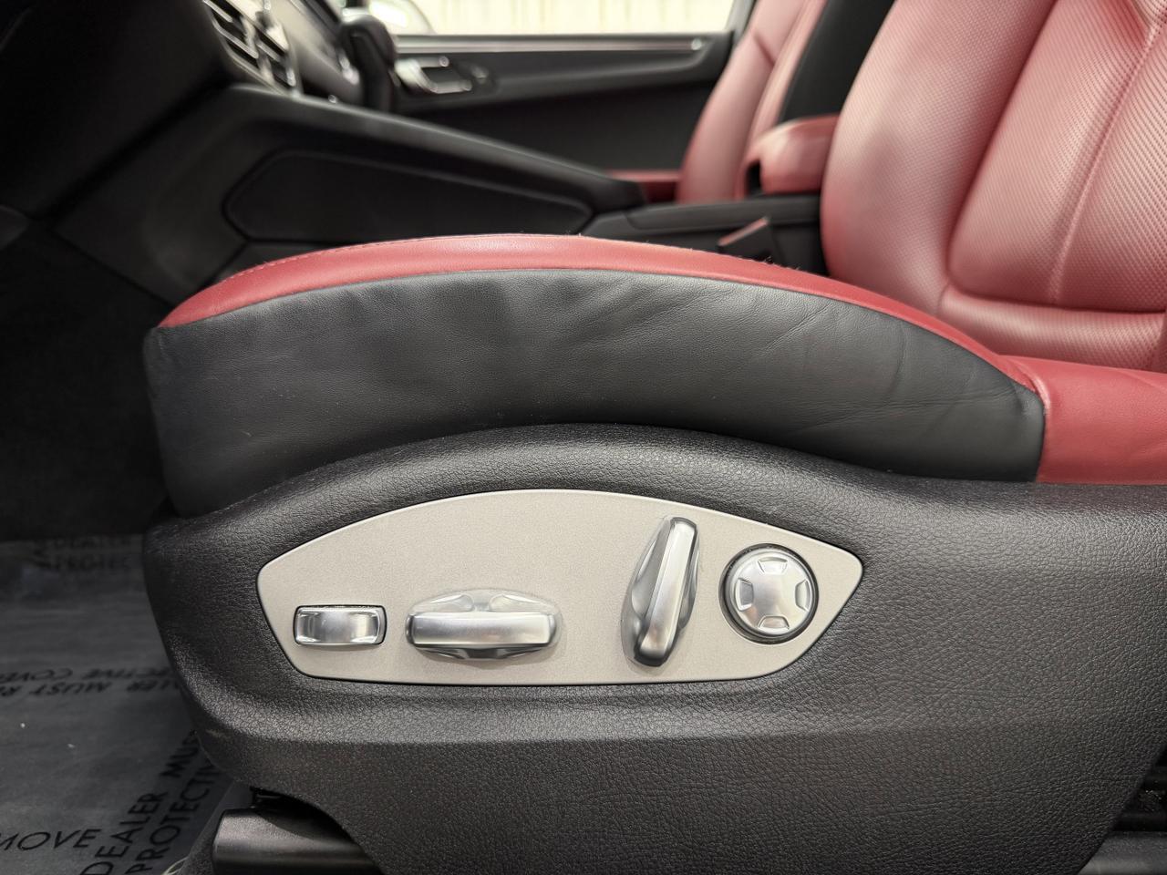 2023 Porsche Macan GTS Newark DE