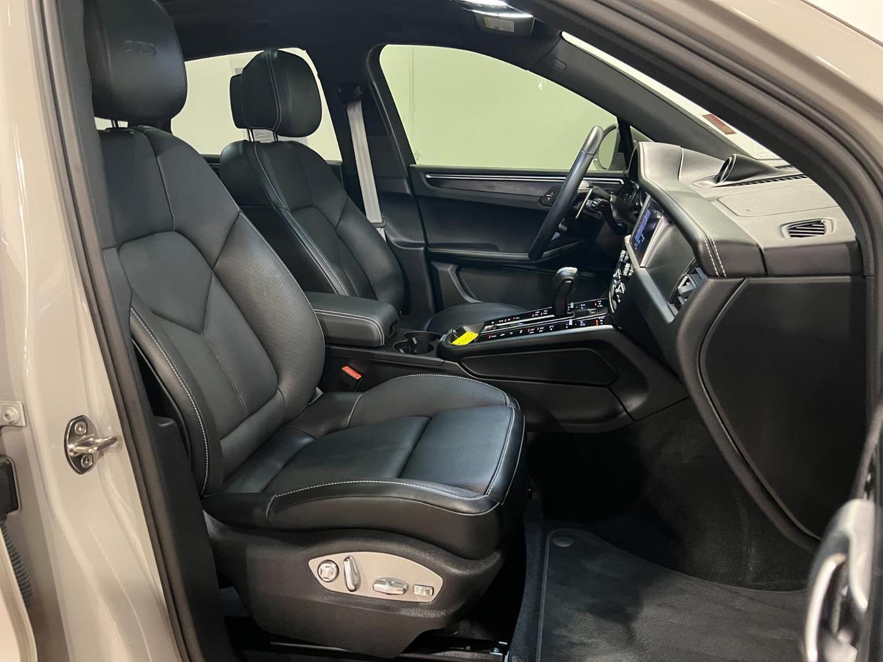 2023 Porsche Macan GTS Parker CO