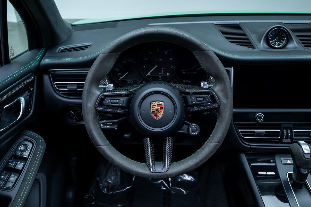 2023 Porsche Macan GTS Sport Chrono Package GTS Sport Package Portland OR
