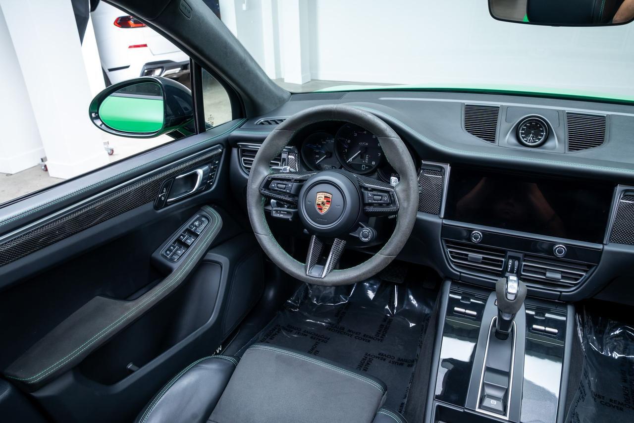 2023 Porsche Macan GTS Sport Chrono Package GTS Sport Package Portland OR