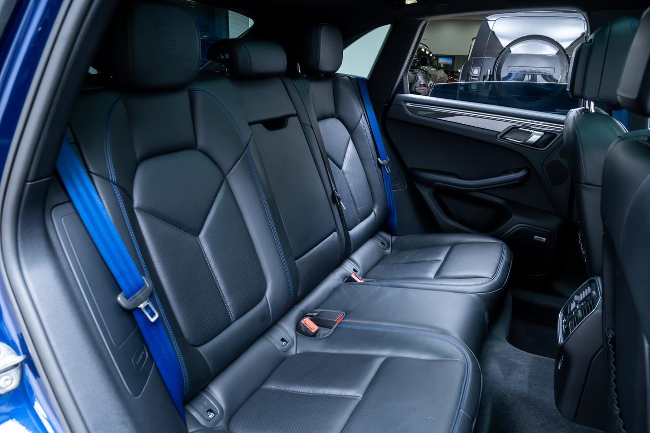 2023 Porsche Macan GTS Sports Chrono Package / Premium Package Plus / Bos Portland OR