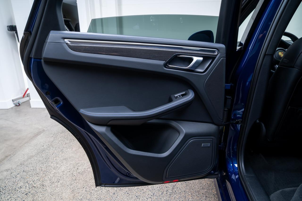 2023 Porsche Macan GTS Sports Chrono Package / Premium Package Plus / Bos Portland OR