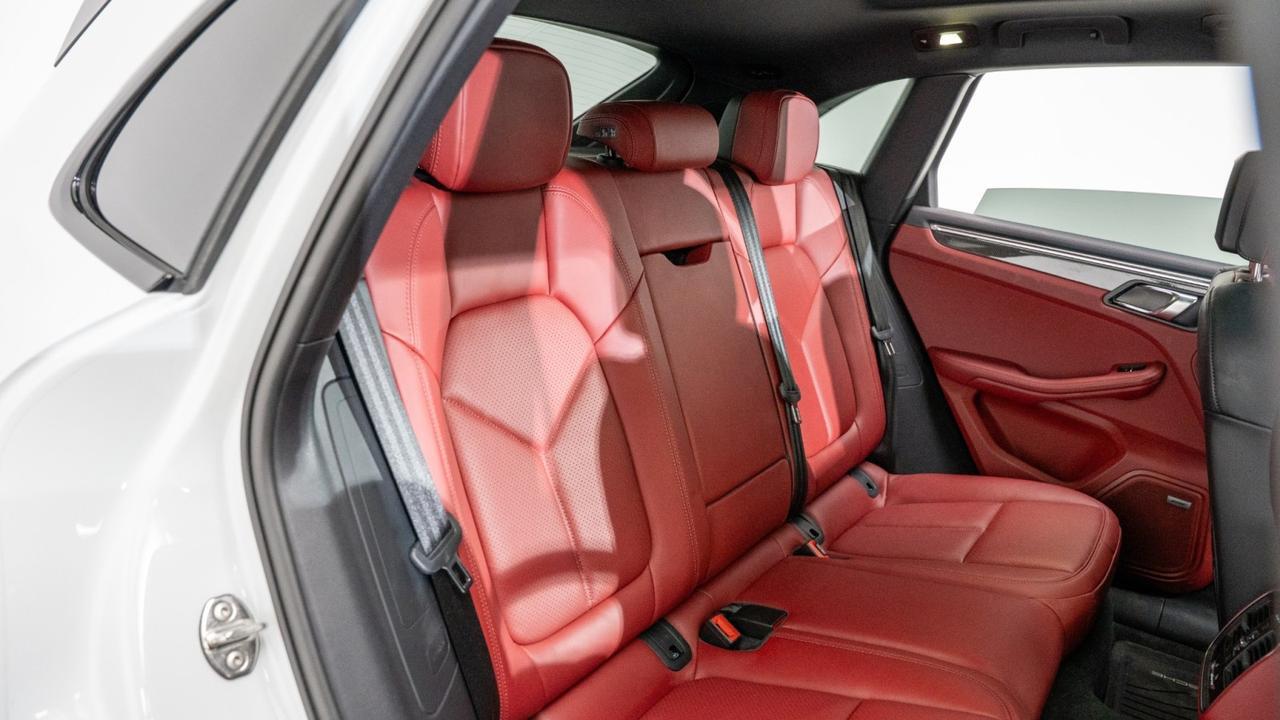2023 Porsche Macan GTS w/ Premium Pack Plus & Sport Chrono Franklin TN