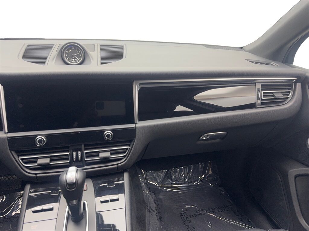 2023 Porsche Macan NAV,CAM,PANO,HTD STS,BLIND SPOT,19&quot; WLS Irving TX