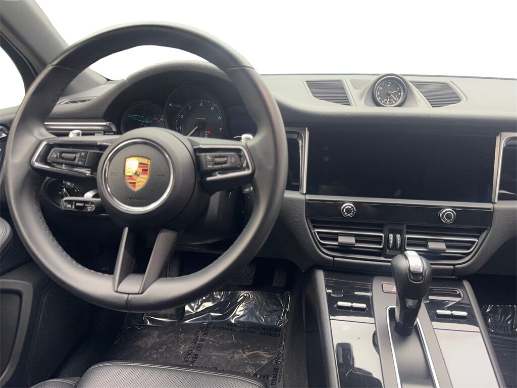 2023 Porsche Macan NAV,CAM,PANO,HTD STS,BLIND SPOT,19&quot; WLS Irving TX