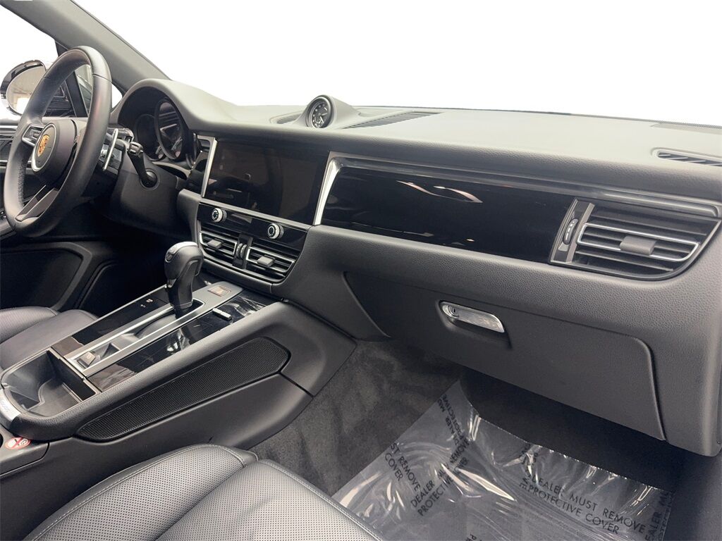 2023 Porsche Macan NAV,CAM,PANO,HTD STS,BLIND SPOT,19&quot; WLS Irving TX