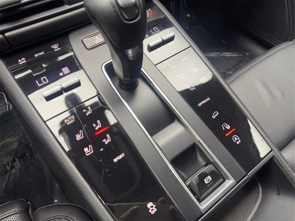 2023 Porsche Macan NAV,CAM,PANO,HTD STS,BLIND SPOT,19&quot; WLS Irving TX