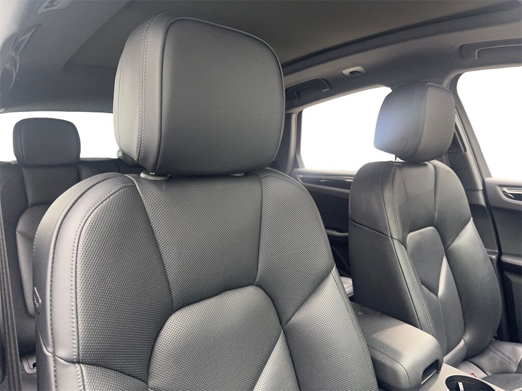 2023 Porsche Macan NAV,CAM,PANO,HTD STS,BLIND SPOT,19&quot; WLS Irving TX