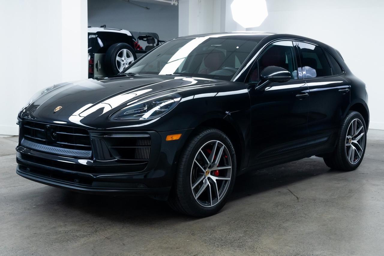 2023 Porsche Macan S 1 Owner Adaptive Air Suspension Premium Plus Portland OR