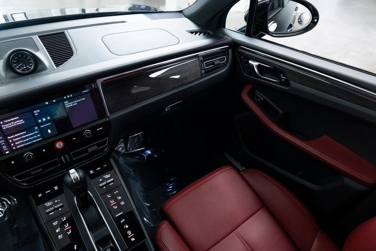 2023 Porsche Macan S 1 Owner Adaptive Air Suspension Premium Plus Portland OR