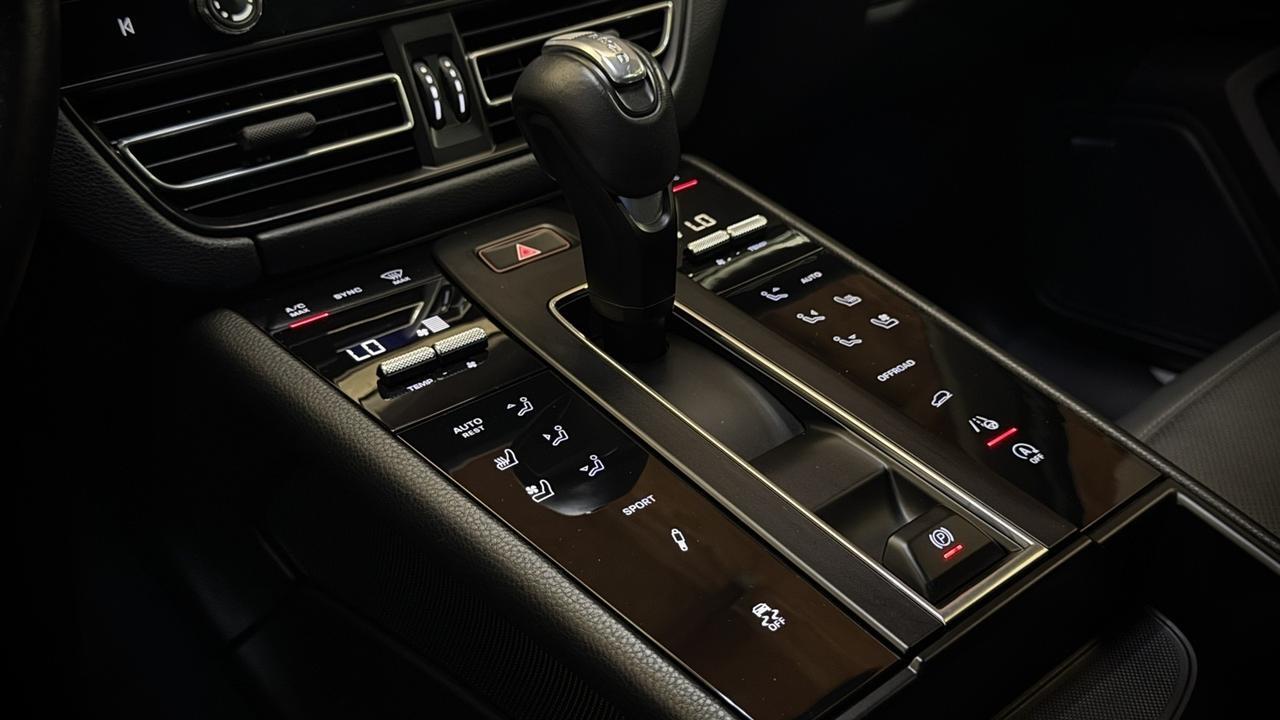 2023 Porsche Macan S Anaheim Hills CA