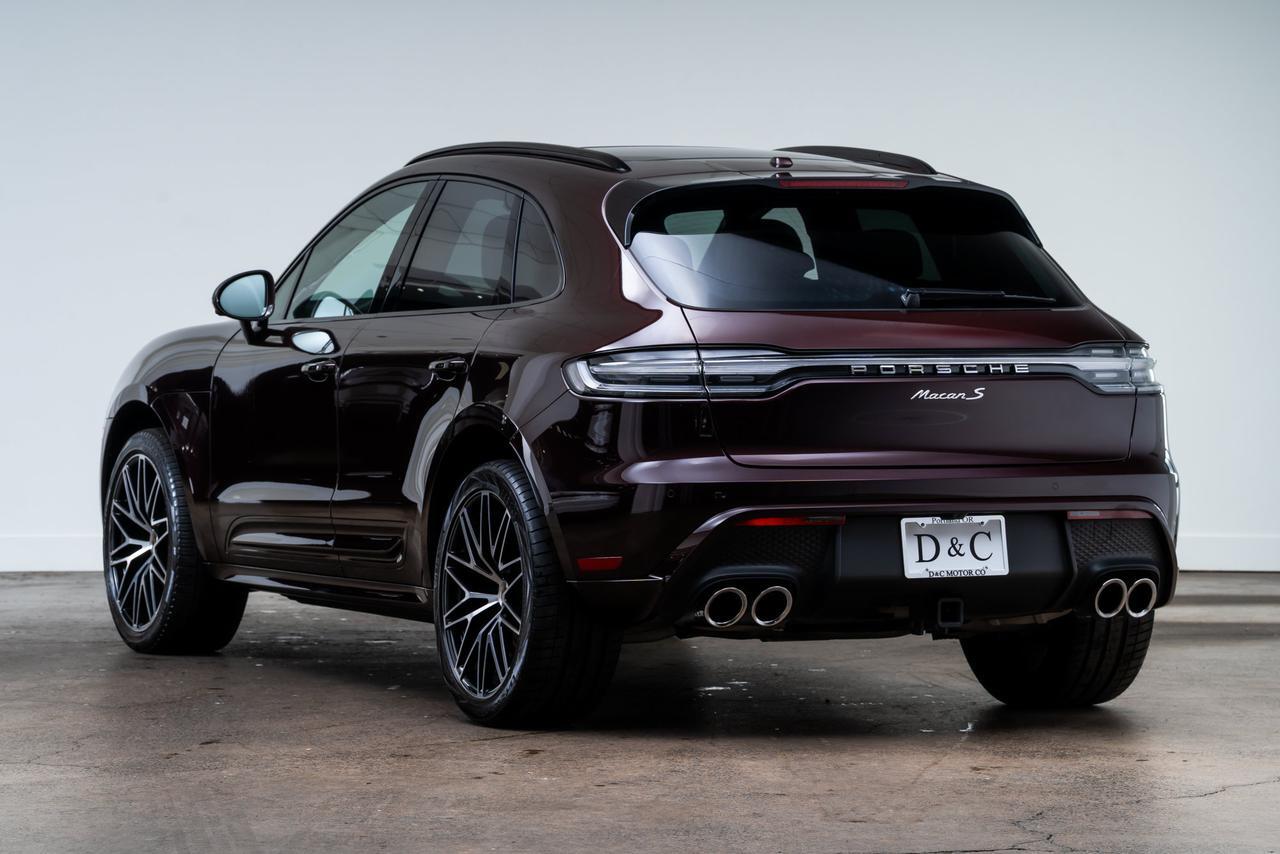 2023 Porsche Macan S Leather Package Seat Trim 2-Tone / Bose Audio Portland OR