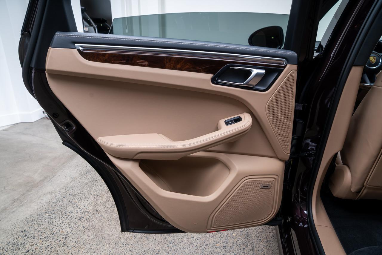 2023 Porsche Macan S Leather Package Seat Trim 2-Tone / Bose Audio Portland OR