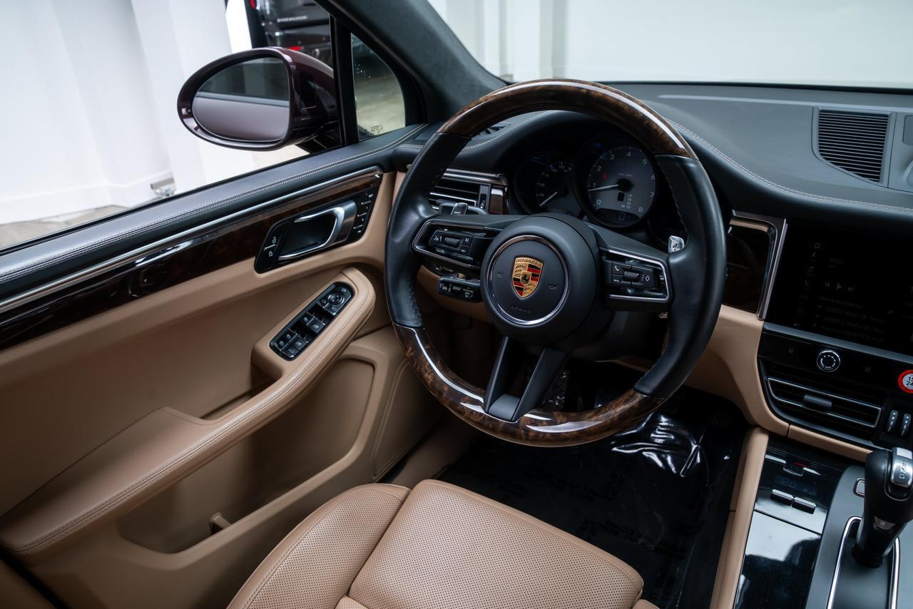 2023 Porsche Macan S Leather Package Seat Trim 2-Tone / Bose Audio Portland OR