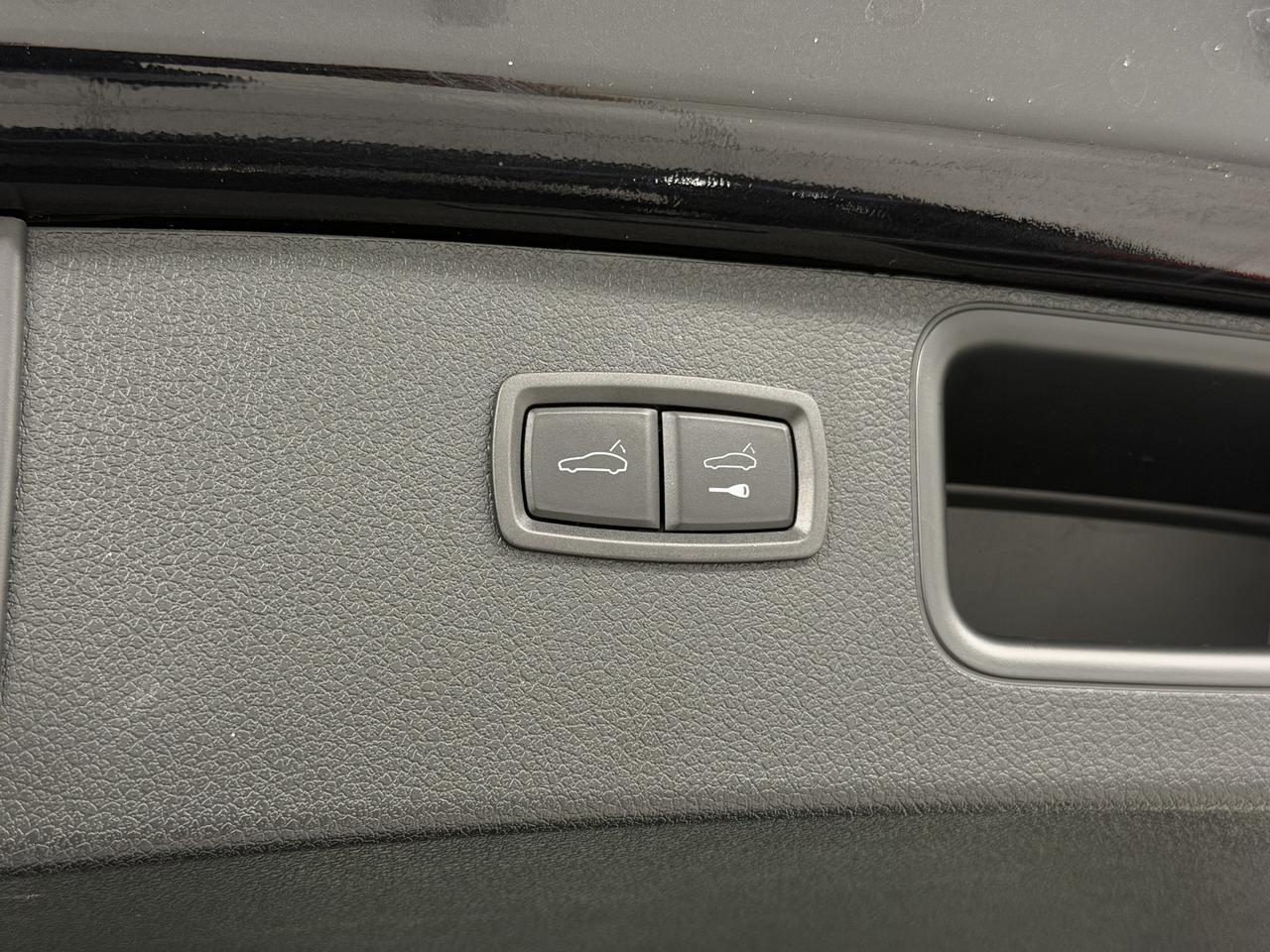 2023 Porsche Macan S Newark DE