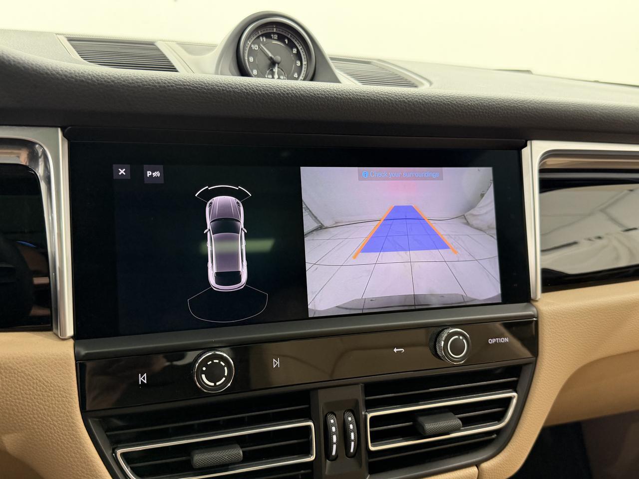 2023 Porsche Macan S Newark DE