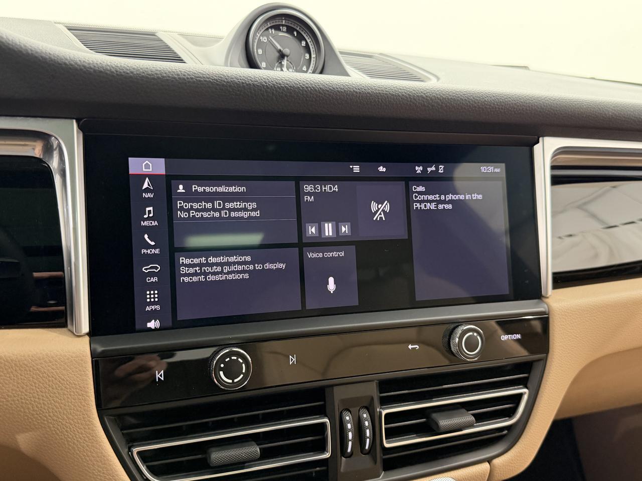 2023 Porsche Macan S Newark DE