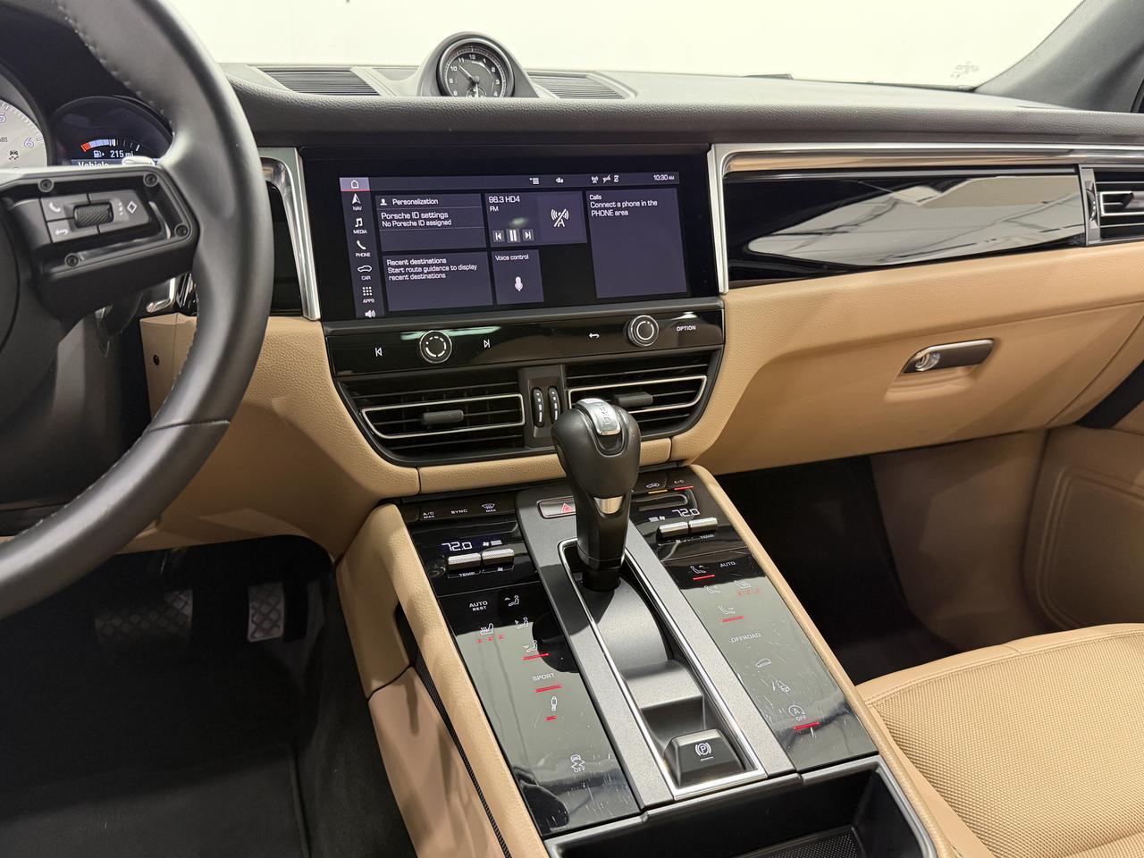 2023 Porsche Macan S Newark DE