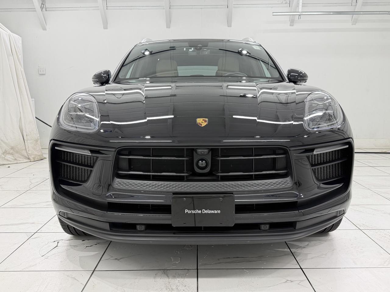 2023 Porsche Macan S Newark DE