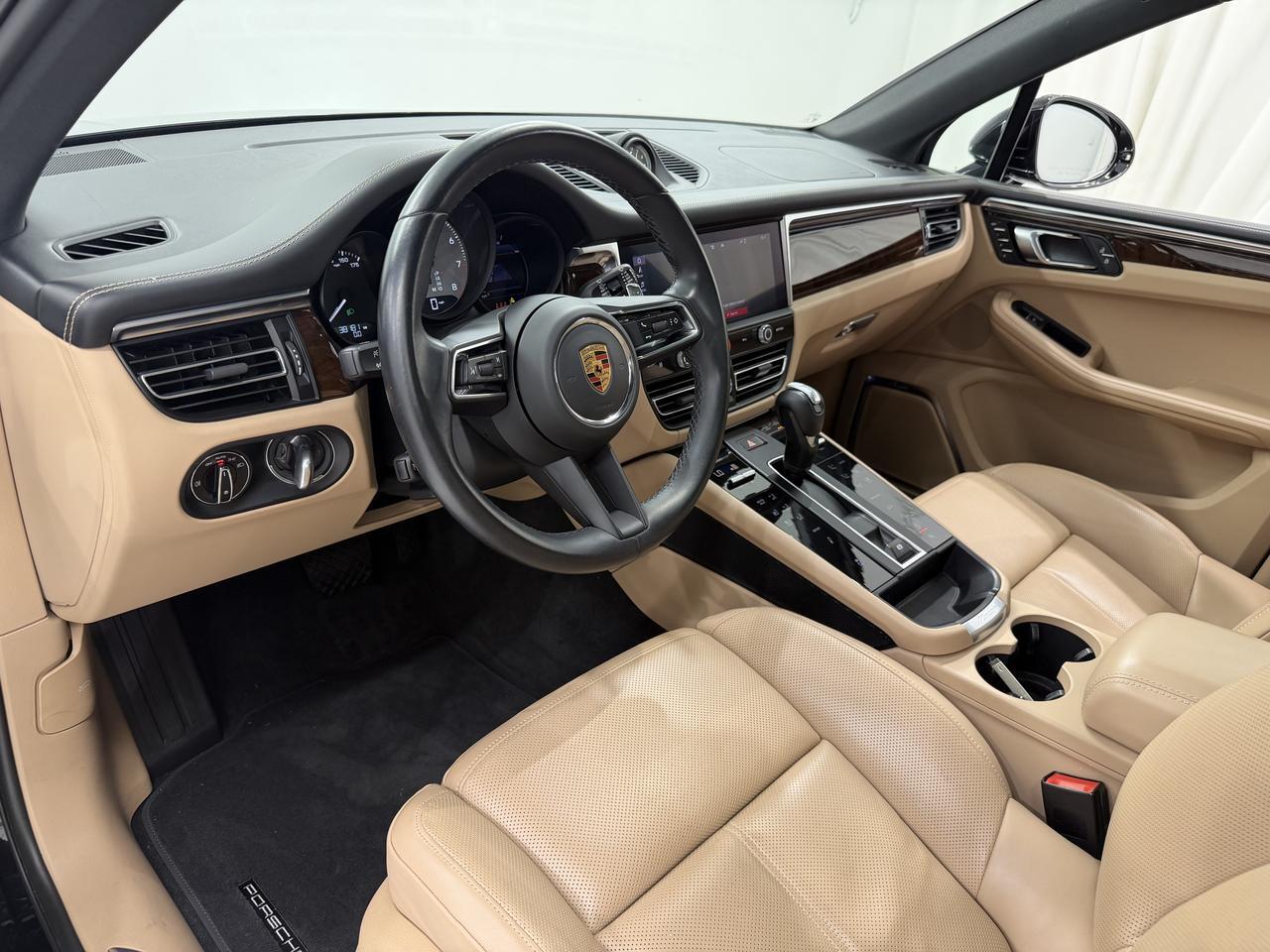 2023 Porsche Macan S Newark DE