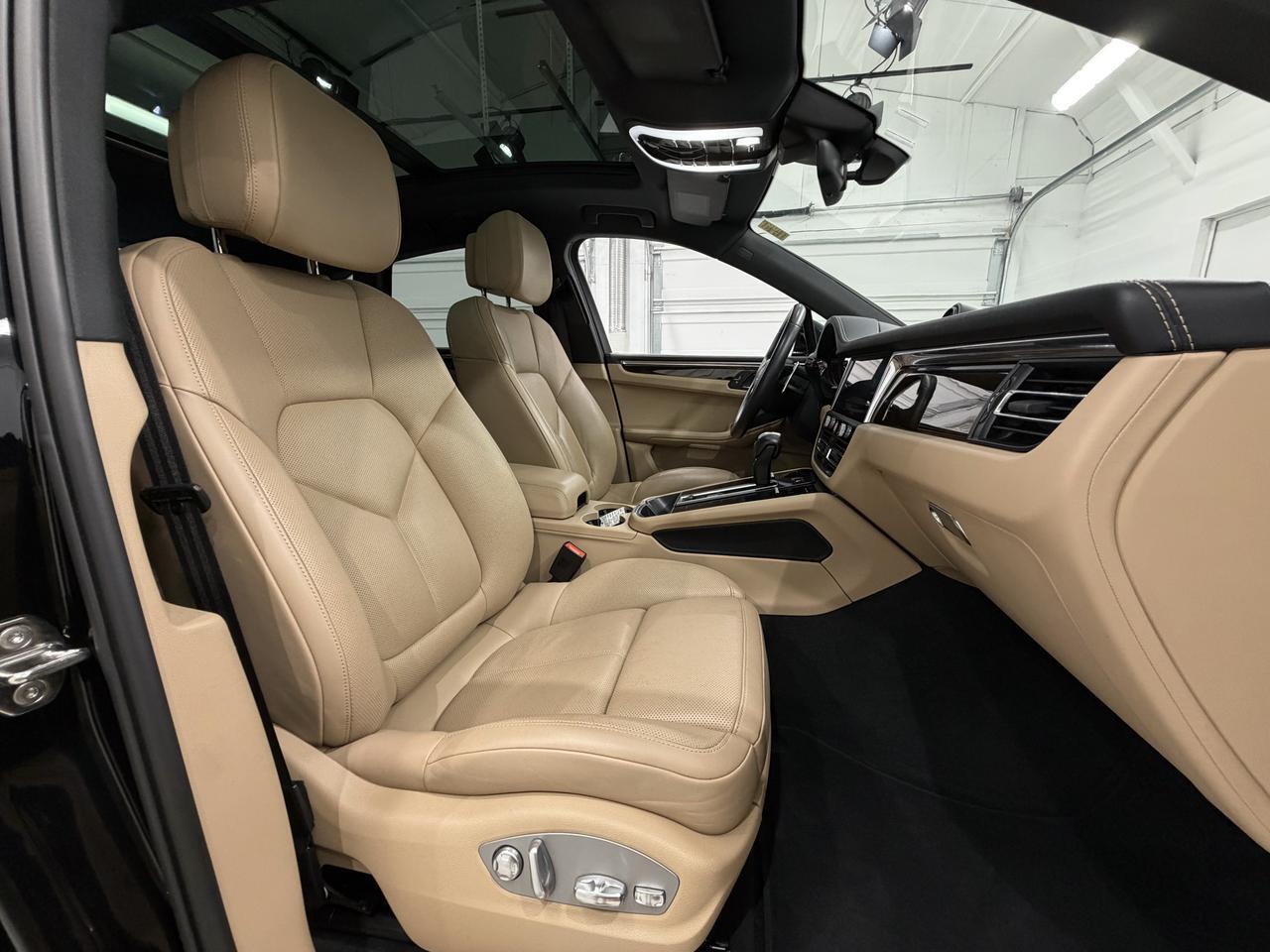 2023 Porsche Macan S Newark DE