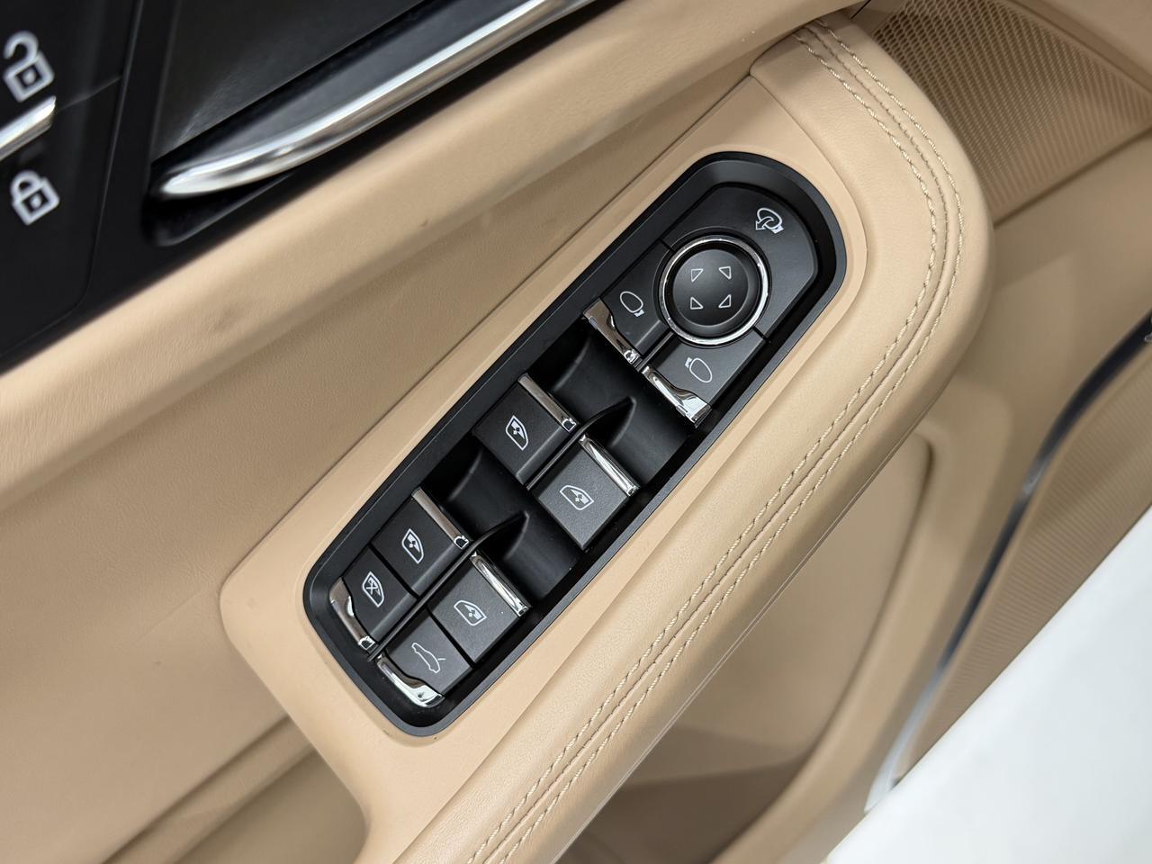 2023 Porsche Macan S Newark DE