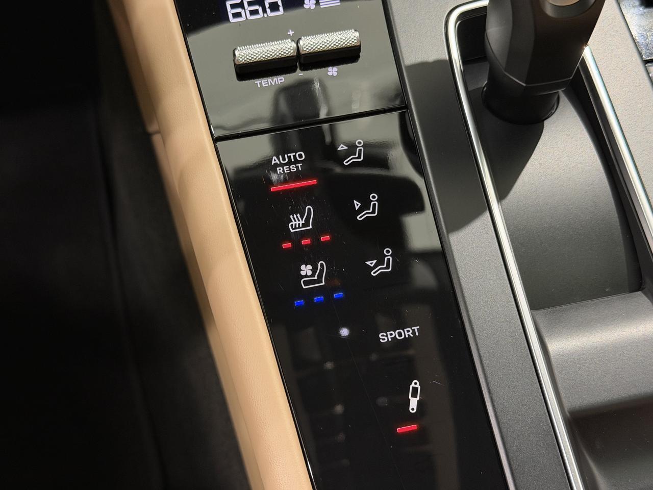 2023 Porsche Macan S Newark DE