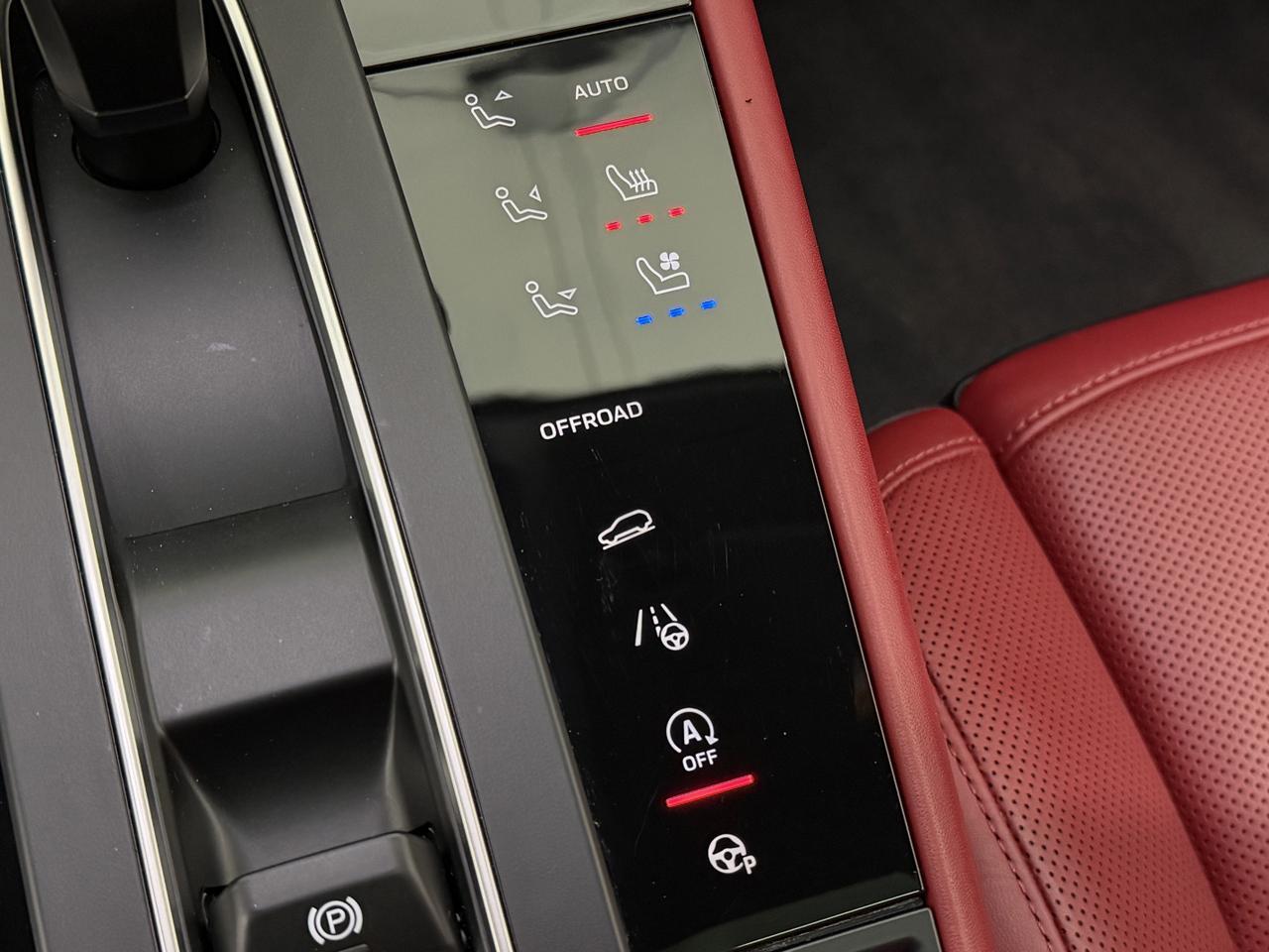 2023 Porsche Macan S Newark DE