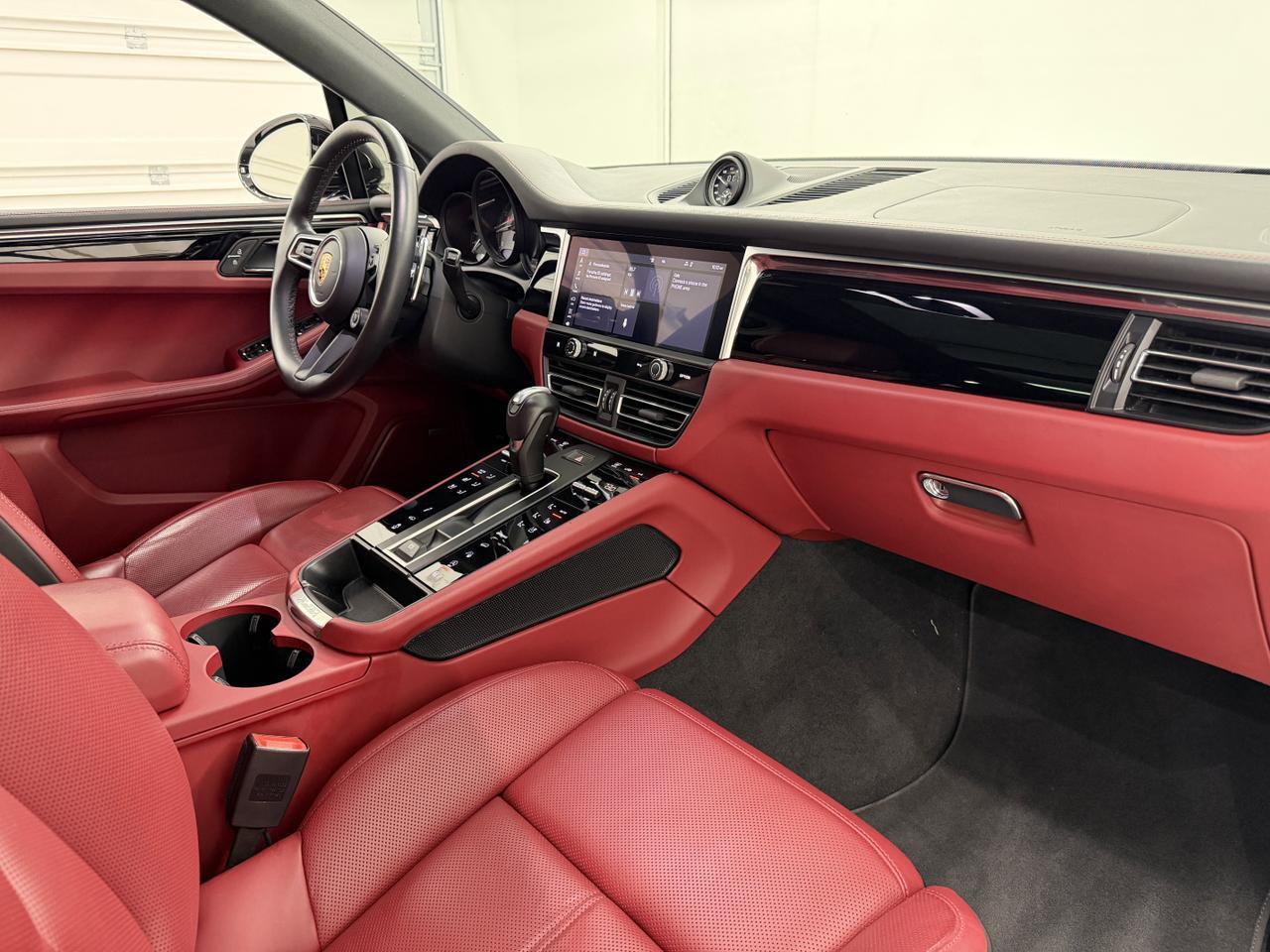 2023 Porsche Macan S Newark DE
