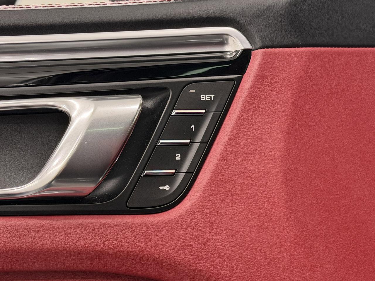 2023 Porsche Macan S Newark DE