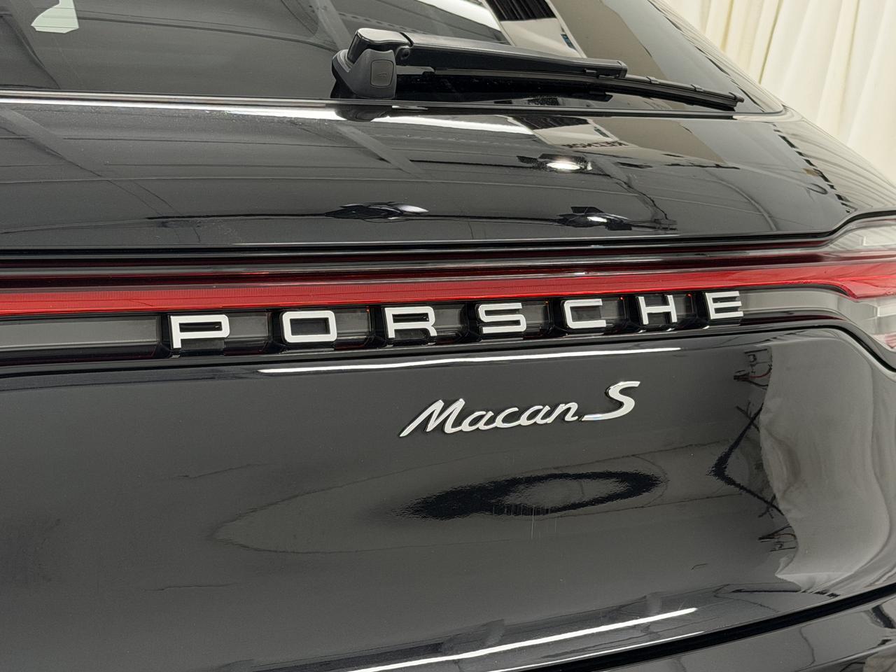2023 Porsche Macan S Newark DE